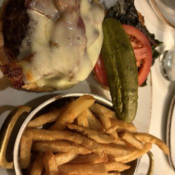Old Ebbitt Grill - Bacon Cheeseburger and French Fries - Bars Near Me - Washington, DC, District of Columbia Old Ebbitt Grill - Bacon Cheeseburger and French Fries - Bars Near Me - Washington, DC, District of Columbia