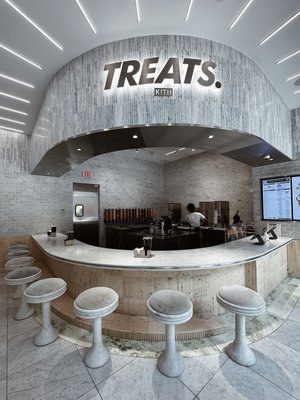 Kith Treats Miami Design District by null