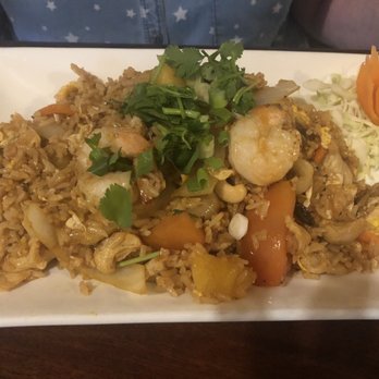 Calistoga Thai Kitchen - Pineapple Fried Rice with chicken & shrimp. - Thai Near Me - Calistoga, California