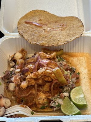 Mariscos Jalisco by null