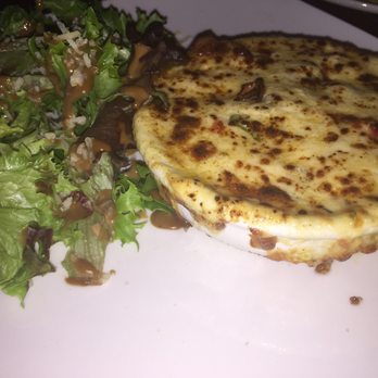 Roadside Bar and Grill - Seafood Near Me - Kitty Hawk, North Carolina