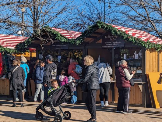Christkindlmarket Aurora by null