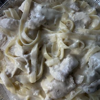 Napoli Pizzeria - Fettuccini Alfredo with chicken - Pizza Near Me - Waldorf, Maryland Napoli Pizzeria - Fettuccini Alfredo with chicken - Pizza Near Me - Waldorf, Maryland