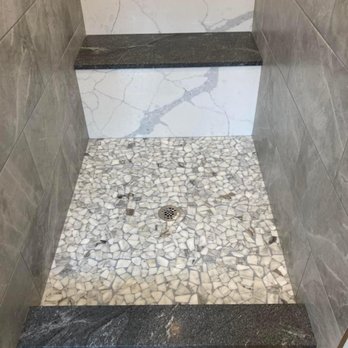 Proline Flooring - Walking shower - Flooring Near Me