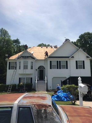 RedHawk Roofing Logo