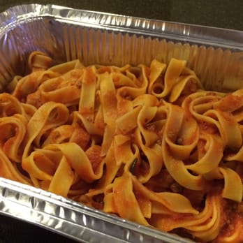Berzitello - Fettucini al Sugo - Italian Near Me - Rome, RM