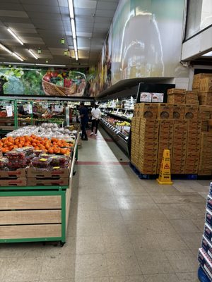 K&S World Market by null