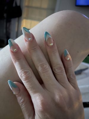 Glamour Nails by null