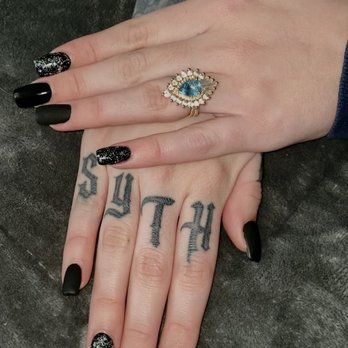 Rio Nails & Spa - Full set gel acrylic nails - Nail Salons Near Me - San Diego, California