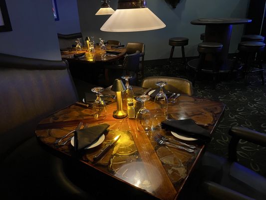 Tom's Steak House by null