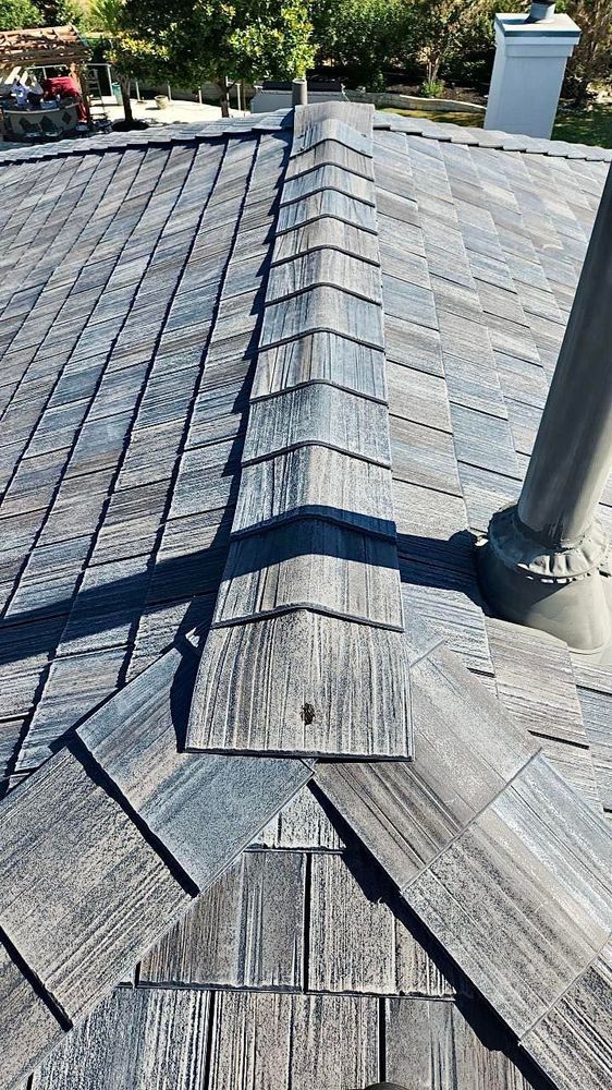 Slide of K&L Contractors