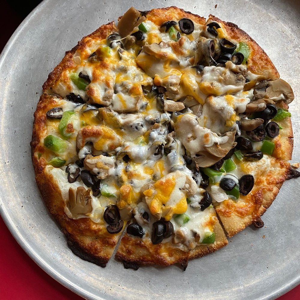 Chico's Pizza Parlor - Veggie pizza with ranch sauce - Pizza Near Me - Seaview, Washington