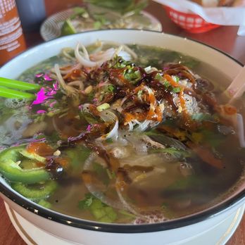 Nón Lá Cafe - Brisket pho with an oxtail - Vietnamese Near Me - Oklahoma City, Oklahoma Nón Lá Cafe - Brisket pho with an oxtail - Vietnamese Near Me - Oklahoma City, Oklahoma
