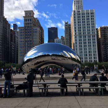 Cloud Gate - The Bean - Public Art Near Me - Chicago, Illinois