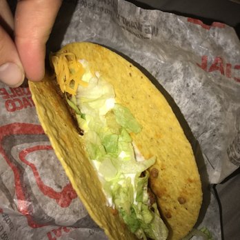 Taco Bell - There is like 5 pieces of cheese and no tomatoes. - Fast Food Near Me - Orcutt, California Taco Bell - There is like 5 pieces of cheese and no tomatoes. - Fast Food Near Me - Orcutt, California