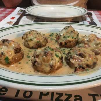 Pizza Time - Stuffed mushrooms with spinach and lobster - Italian Near Me - Boca Raton, Florida Pizza Time - Stuffed mushrooms with spinach and lobster - Italian Near Me - Boca Raton, Florida