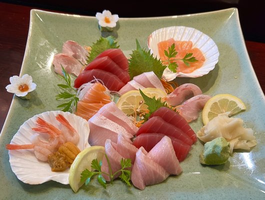 Daikichi Sushi Bistro by null