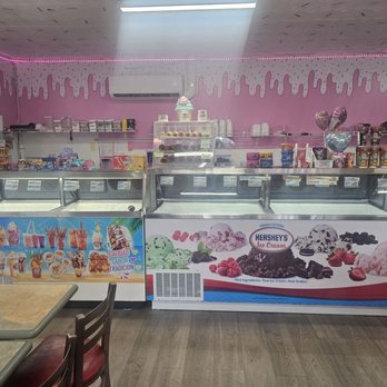Valeries Ice Cream - Ice Cream & Frozen Yogurt Near Me - Newburgh, New York