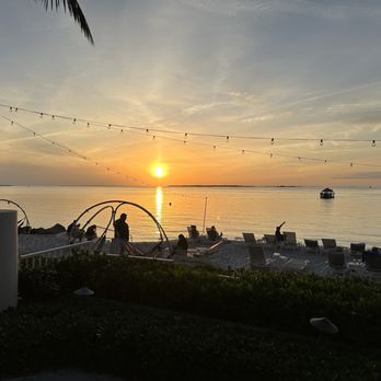 Playa Largo Resort & Spa, Autograph Collection - Sunset - Hotels Near Me - Key Largo, Florida Playa Largo Resort & Spa, Autograph Collection - Sunset - Hotels Near Me - Key Largo, Florida