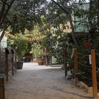 Wildlife Learning Center - Zoos Near Me - Sylmar, California