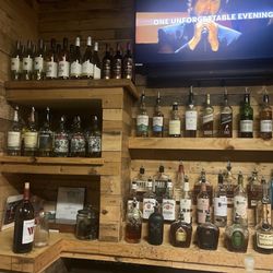 E Squared Cigar Lounge