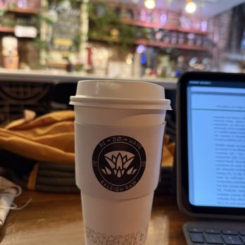 Raleigh Raw Juice Bar & Cafe - Tea at Raleigh Raw - Juice Bars & Smoothies Near Me - Raleigh, North Carolina