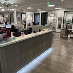 OC Eye Associates - The front desk