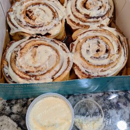 3PD Classic 4-Pack. $20.41 after tax. Delivered via DoorDash. They hung it on our front door and it fell, so we lost some icing on the lid. 3PD Classic 4-Pack. $20.41 after tax. Delivered via DoorDash. They hung it on our front door and it fell, so we lost some icing on the lid.