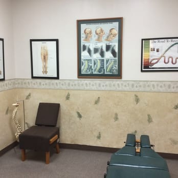 Northside Chiropractic & Alternative Medicine - Consultation room - Chiropractors Near Me - Jacksonville, Florida Northside Chiropractic & Alternative Medicine - Consultation room - Chiropractors Near Me - Jacksonville, Florida