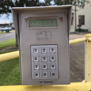 Extra Space Storage - Keypad - Self Storage Near Me - La Place, Louisiana