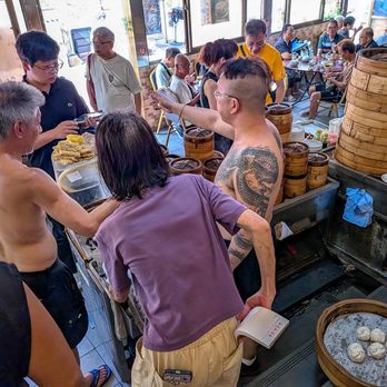 新龍城茶樓 - chef - Dim Sum Near Me - Hong Kong, HK 新龍城茶樓 - chef - Dim Sum Near Me - Hong Kong, HK