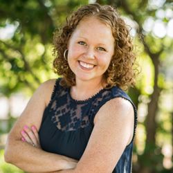 Medium Amy Hoffman