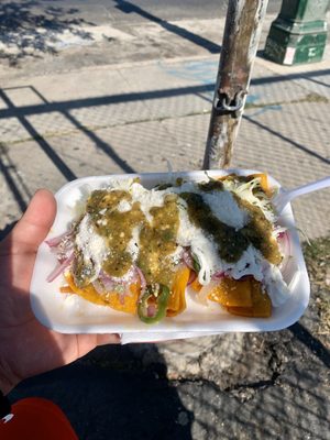 Tacos De Canasta El abuelo by null