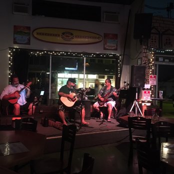 Hilo Town Tavern - Nice casual place with locals and good bar food. - Music Venues Near Me - Hilo, Hawaii Hilo Town Tavern - Nice casual place with locals and good bar food. - Music Venues Near Me - Hilo, Hawaii