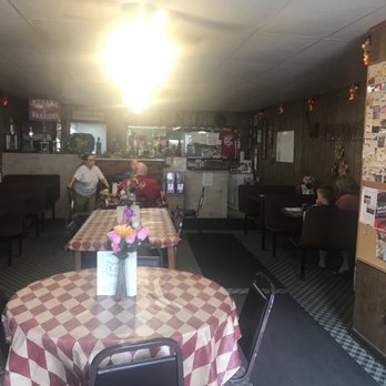 T-N-T Pizza - Interior to TNT - Pizza Near Me - Sycamore, Ohio T-N-T Pizza - Interior to TNT - Pizza Near Me - Sycamore, Ohio