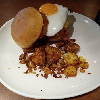 White Spot - Awaed einning breakfast burger - Breakfast & Brunch Near Me - Saanichton, British Columbia White Spot - Awaed einning breakfast burger - Breakfast & Brunch Near Me - Saanichton, British Columbia