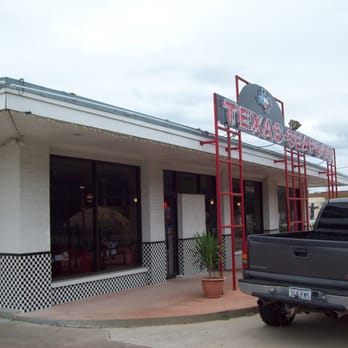 Texas Seafood - Texas Seafood in Victoria on Navarro street - Seafood Near Me - Victoria, Texas