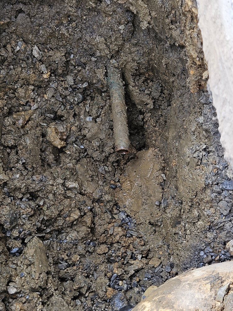 Slide of Bulldog Plumbing