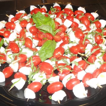 Tastebudz - Mozzarella and tomato Skewers - Caterers Near Me - Highland Park, Illinois