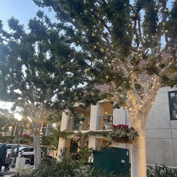 Candy Cane Inn - Hotels Near Me - Anaheim, California
