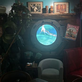 High Roller Tiki Lounge - Tiki Bars Near Me - Solvang, California