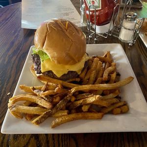 CARL’S TAVERN - Updated October 2025 - 79 Photos & 84 Reviews - 3386 ...