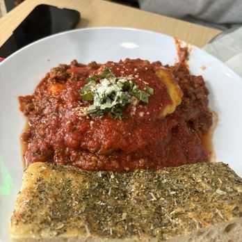 RAY’S PIZZARIA N.Y. STYLE - Updated October 2025 - 265 Photos & 263 ...