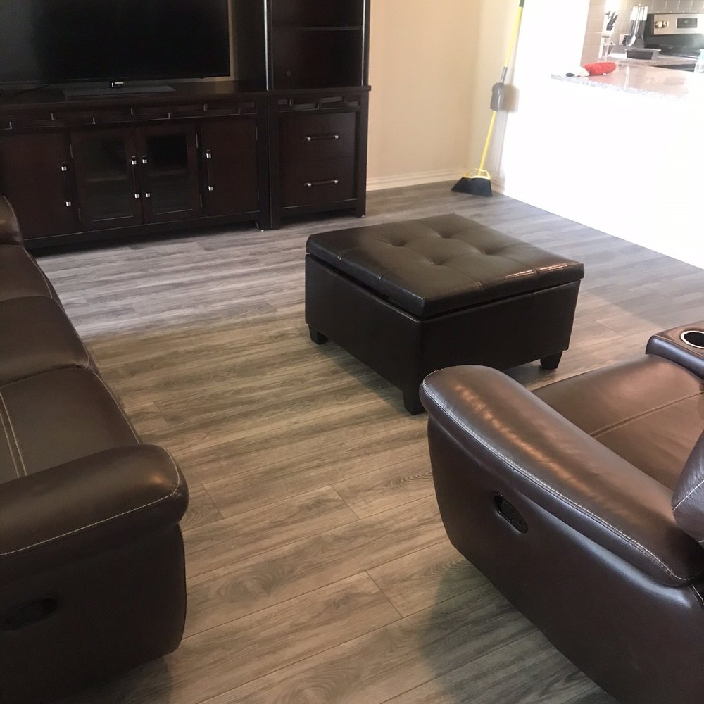 JJ Flooring - Living room Laminate Install - Building Supplies Near Me - Manor, Texas JJ Flooring - Living room Laminate Install - Building Supplies Near Me - Manor, Texas