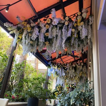 The Lounge - Lounges Near Me - Los Angeles, California The Lounge - Lounges Near Me - Los Angeles, California
