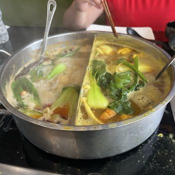 Happy Lamb Hot Pot - Curry, Spicy, Bok Choi, Spinach, Corn, Flounder - Hot Pot Near Me - Cambridge, Massachusetts Happy Lamb Hot Pot - Curry, Spicy, Bok Choi, Spinach, Corn, Flounder - Hot Pot Near Me - Cambridge, Massachusetts
