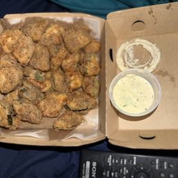 Gf fried zucchini with house ranch.