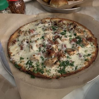 Crust Pizzeria - CLOSED - Spicy Garlic Knots & Cauliflower Crust "Taxi C.A.B." Pizza - Pizza Near Me - Tempe, Arizona