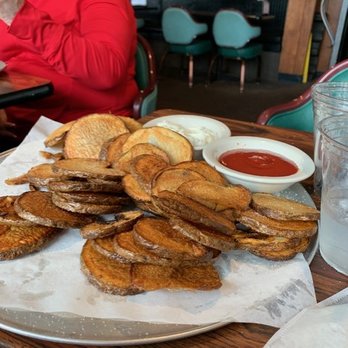 Spud's Pizza Parlor - Pizza Near Me - Tacoma, Washington Spud's Pizza Parlor - Pizza Near Me - Tacoma, Washington