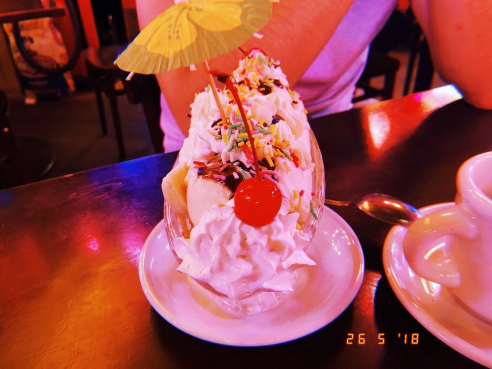 BLUE MOON CAFE Updated August 2024 中区中町19, 広島市, 広島県, Japan Cafes